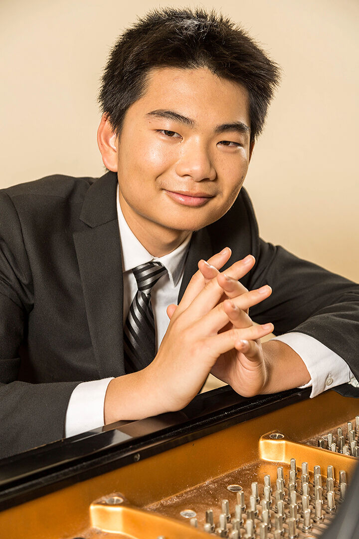 Eric Gan, piano